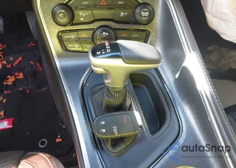 2015 Dodge Challenger R/T Plus z USA, uszkodzony, nr VIN 2C3CDZBT5FH906408